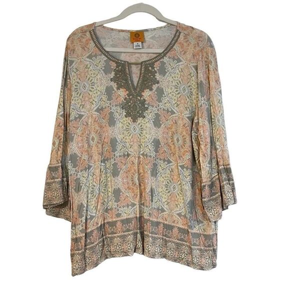 Ruby Rd. Crochet V-neck Keyhole Blouse 1X - Picture 1 of 10
